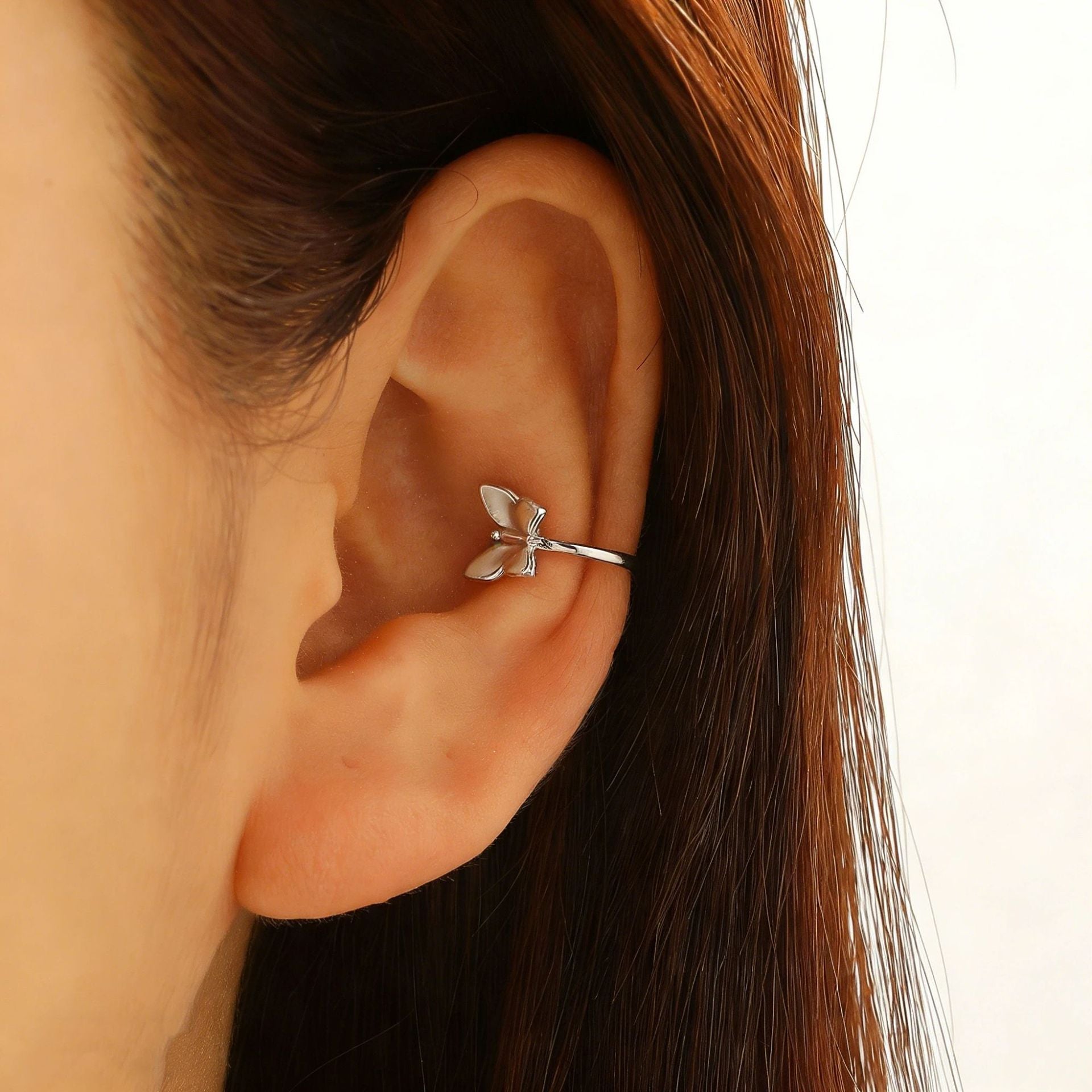 Wholesale Trendy Butterfly Ear Cuff For Women Copper Zirconia Ear Clip No Piercing Earring Boutique Jewelry Accessory