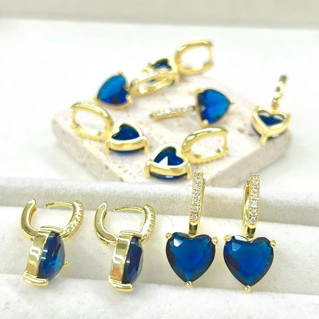 Wholesale Light luxury heart earrings