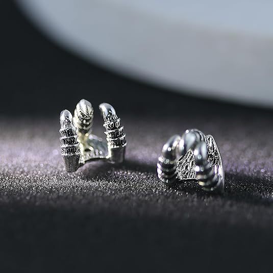 Wholesale  Retro Gothic Dragon Claw Earrings