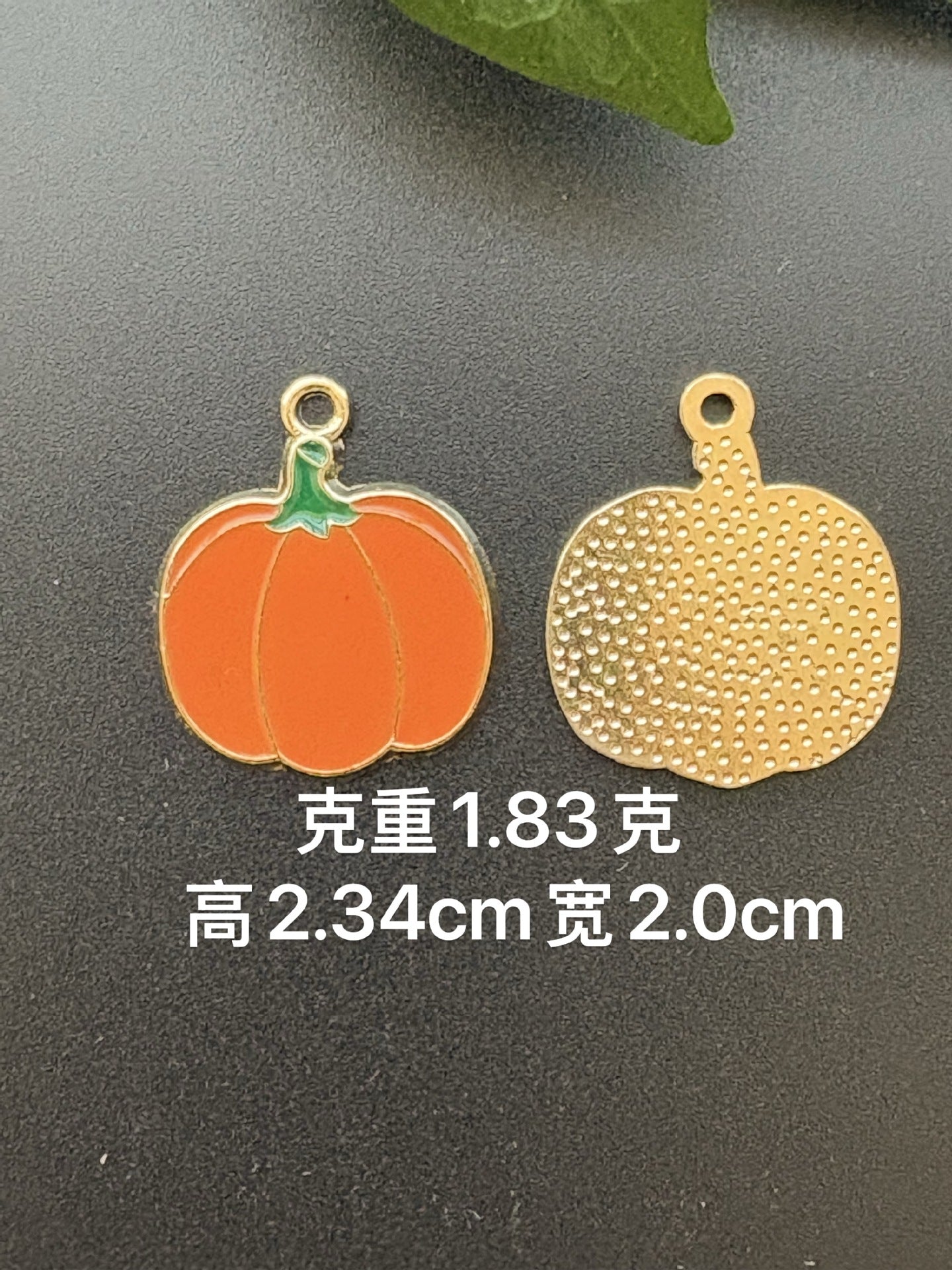 dxx-img:818c8c05f874a3e5227f88c772cd6bb6,ACC-PT-6135965612626-M5