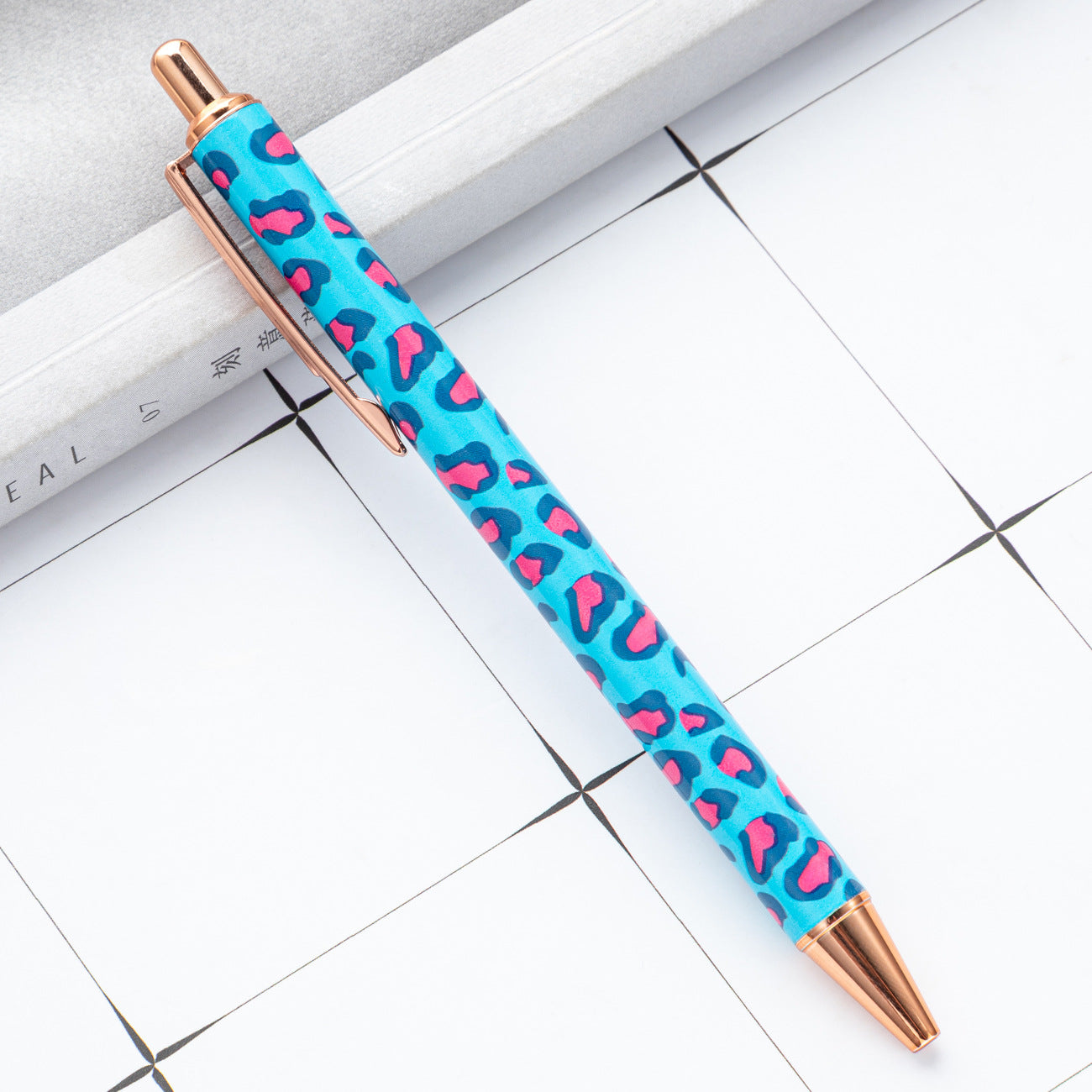 Wholesale Back to School floral film pen multi-color cartoon cute leopard ballpoint pen