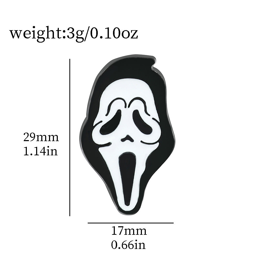 Wholesale Dark Wind skull series metal badge scream  thriller dagger brooch