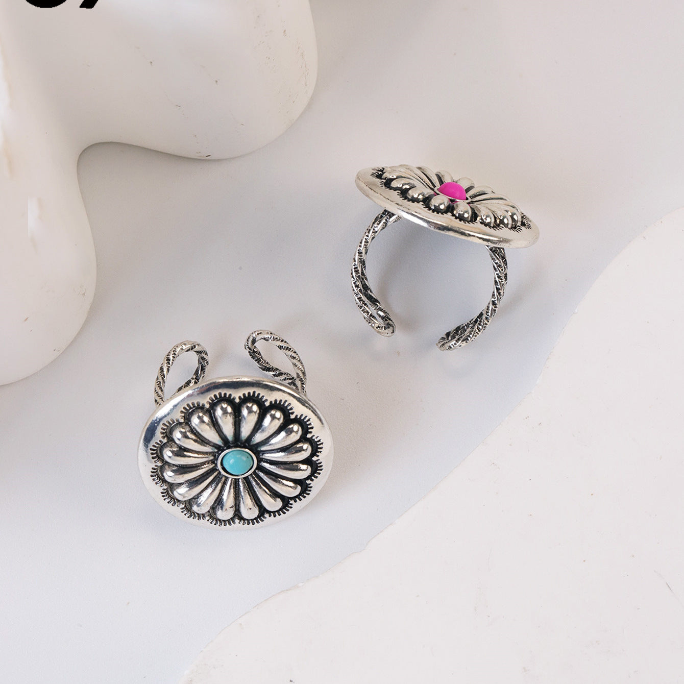 Wholesale Zinc Alloy Inlay Flower Ring Set Retro Ethnic Style Fashion Accessory for Women Gift