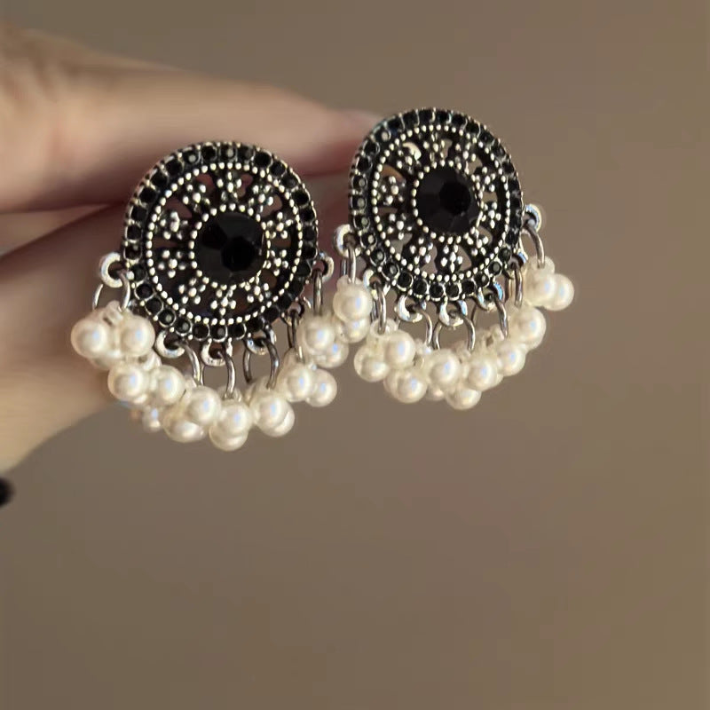 Wholesale Geometric Pearl Earrings Ethnic Style