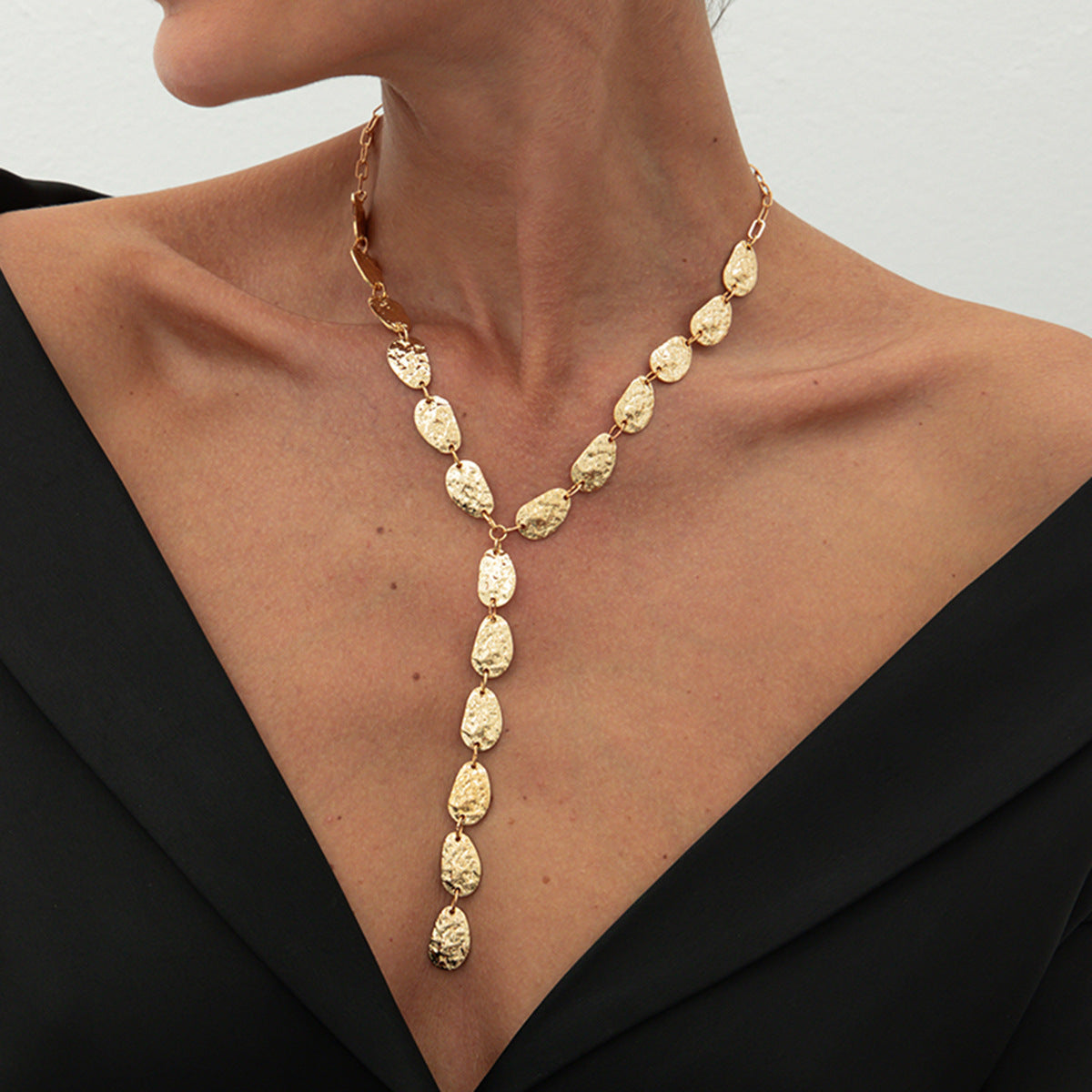 Wholesale Special-Shaped Baroque Pendant Tassel Necklace