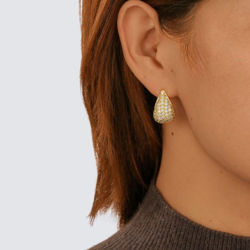 Wholesale  micro-inlaid zircon drop-shaped earrings