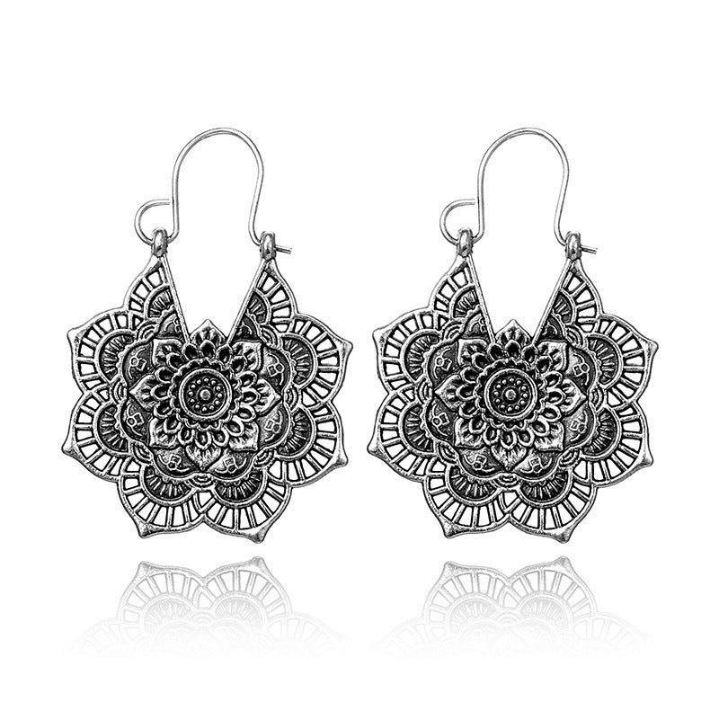 Wholesale Retro Exaggerated Hollow Pattern Earrings