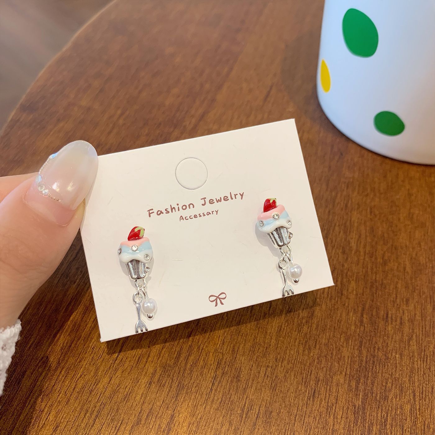 Wholesale Sweet and cute strawberry cake ice cream dessert earrings silver needle light luxury design girly heart earrings