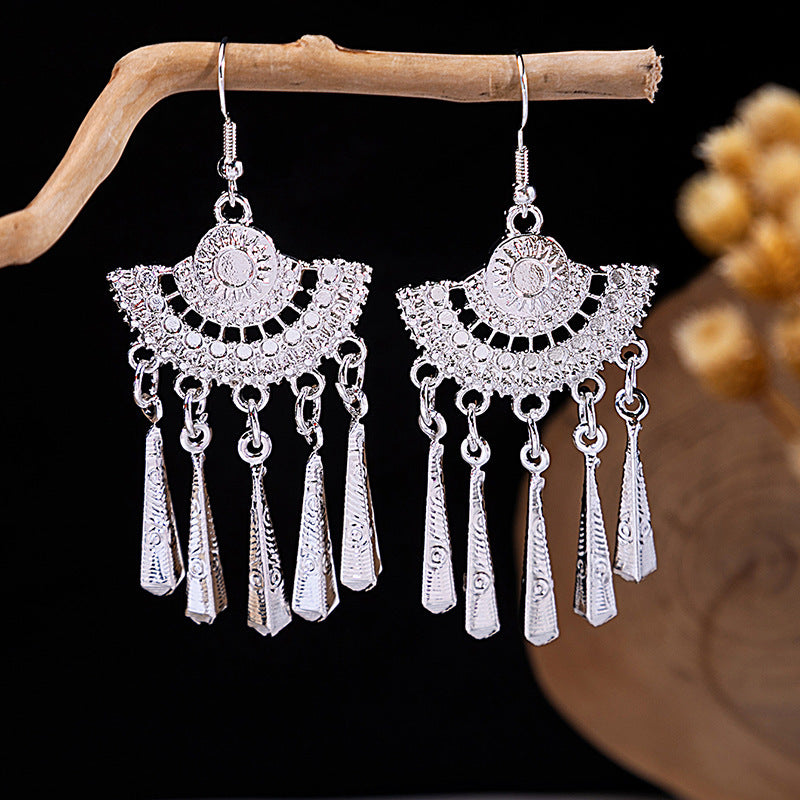 Wholesale Peacock Bell Tassel Hollow Leaf Earrings ACC-ES-MDD025
