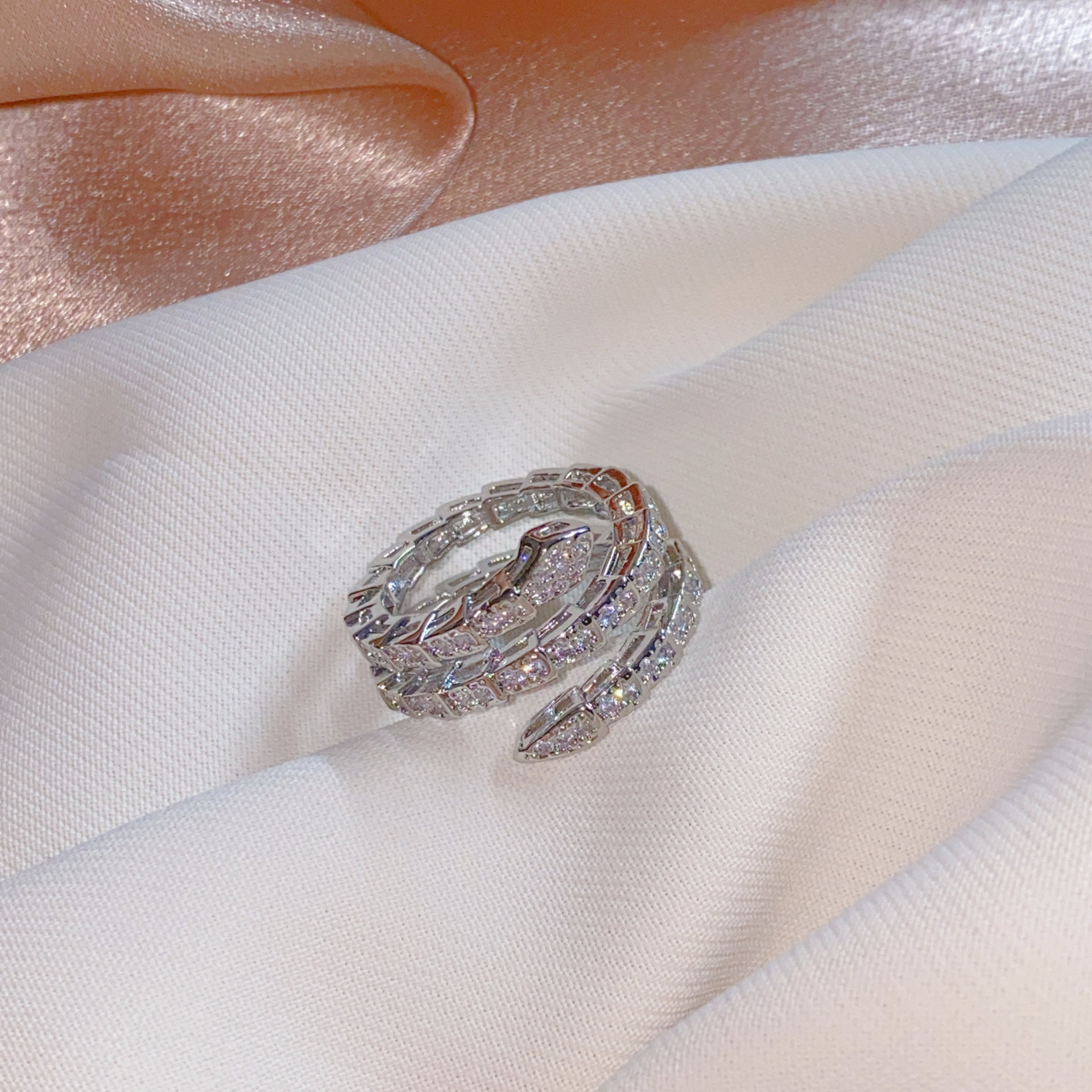 Wholesale full diamond zircon snake-shaped open adjustable ring