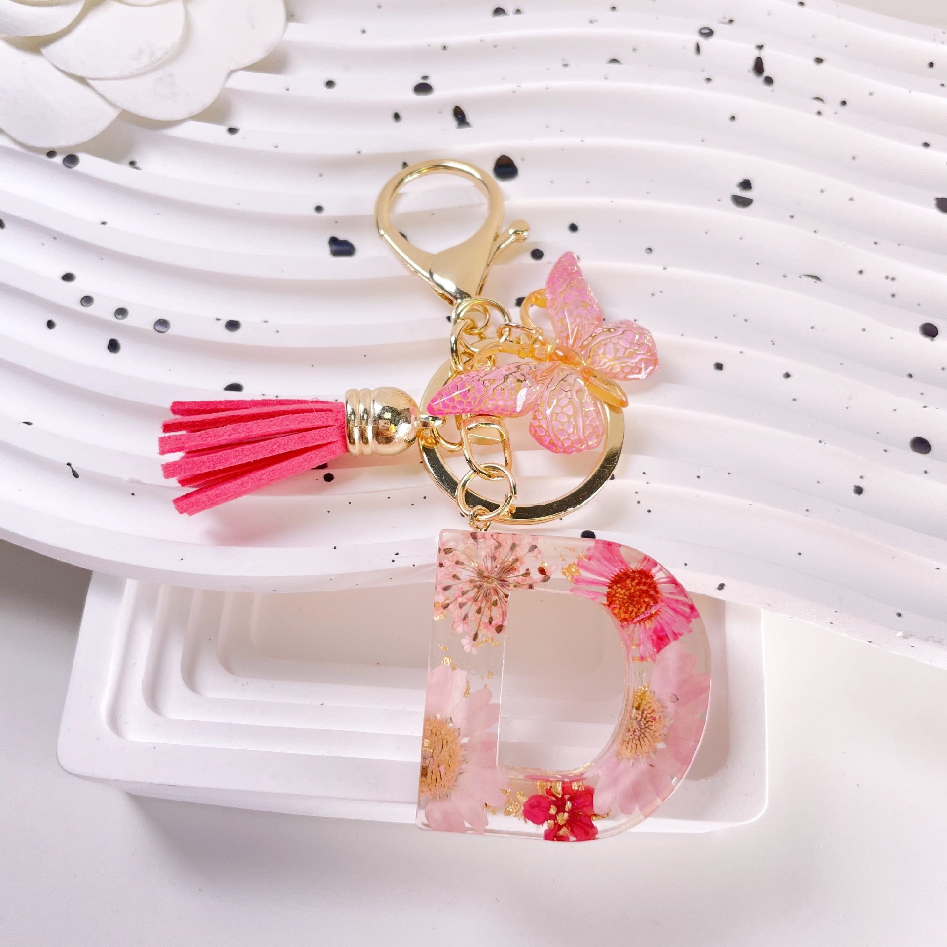 Wholesale Pink Daisy Letter Keychains Butterfly Tassel Keychain ACC-KC-Jiay001