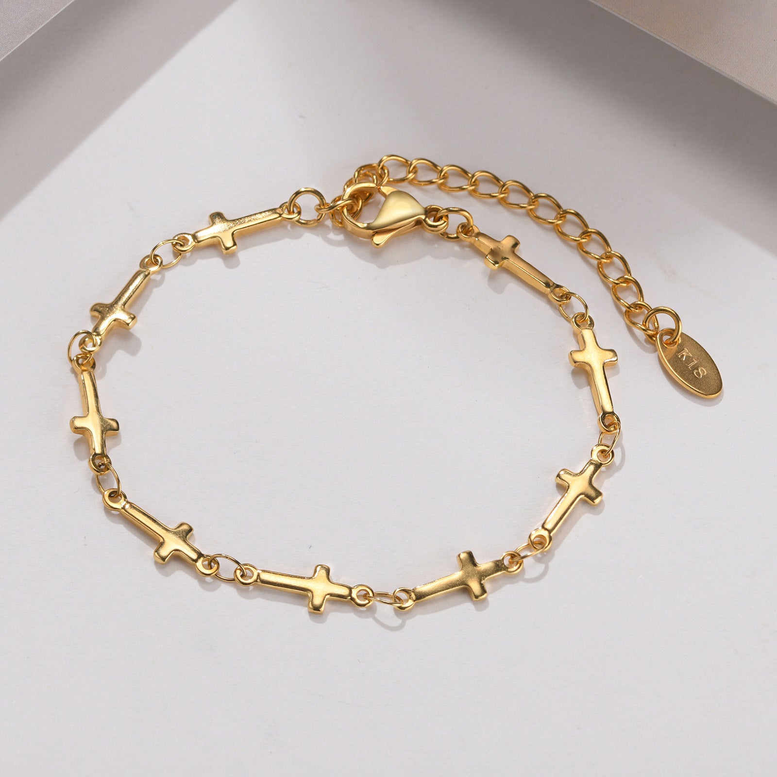 Wholesale Trendy Stainless Steel 18K Gold Tone Five Point Star Bracelet For Women Fashion Jewelry Accessory Gift And Boutique Resale
