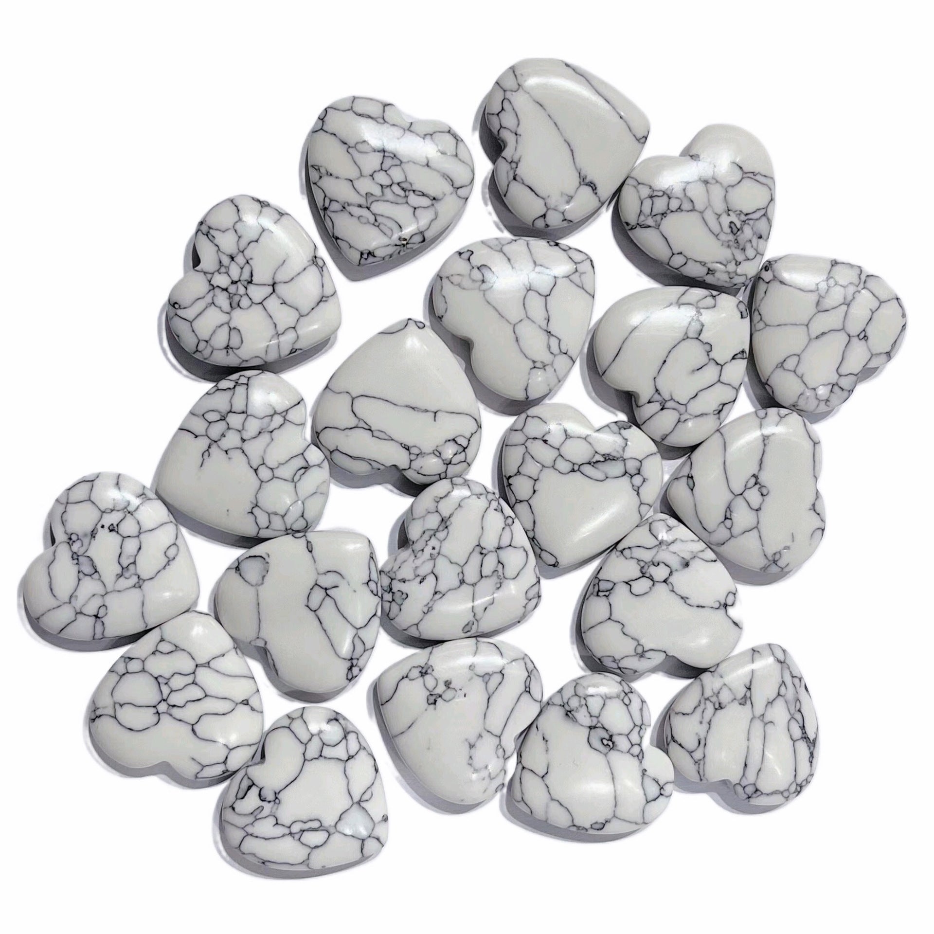 Wholesale natural crystal 20mm love pendant