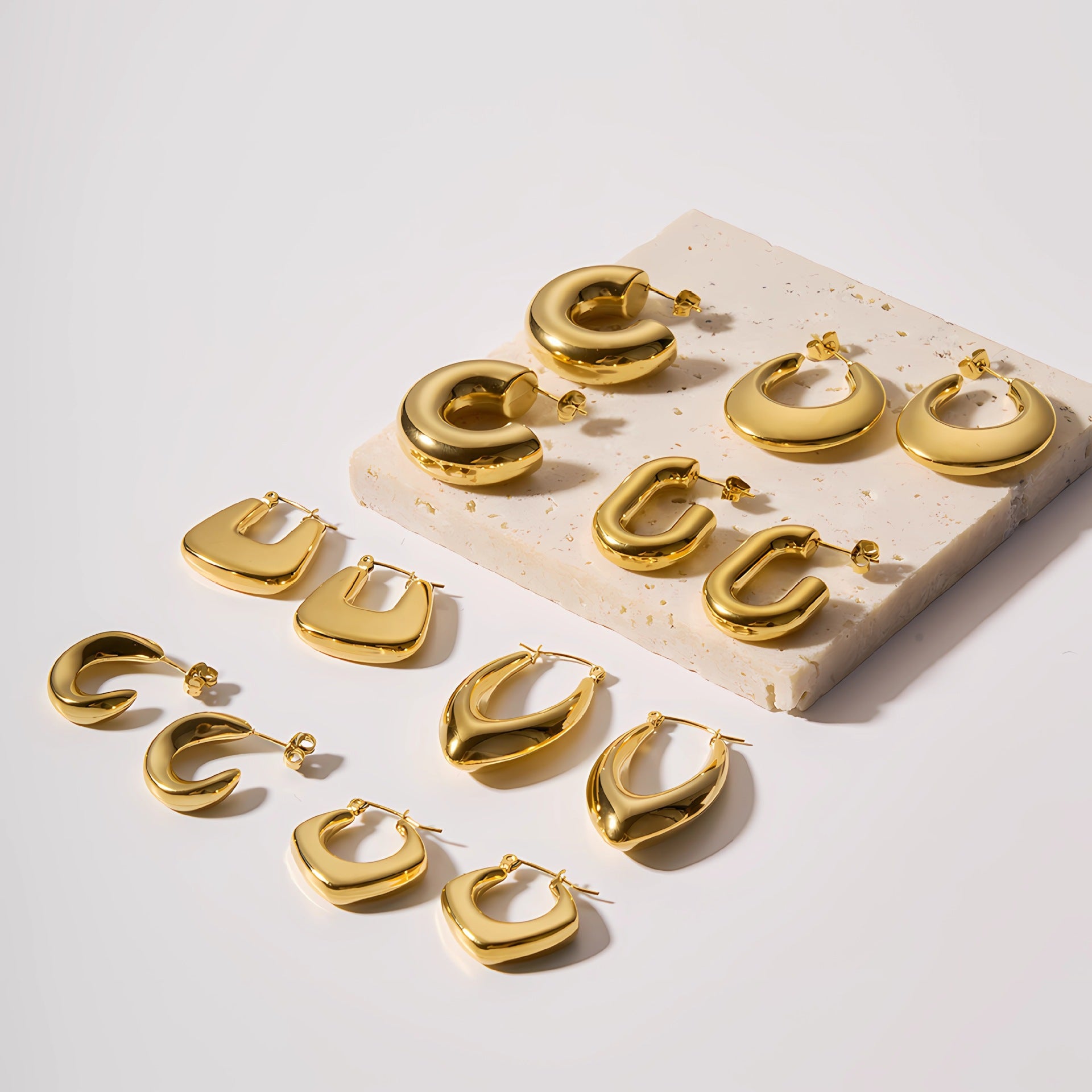 Wholesale 18K gold stainless steel titanium steel openwork earrings