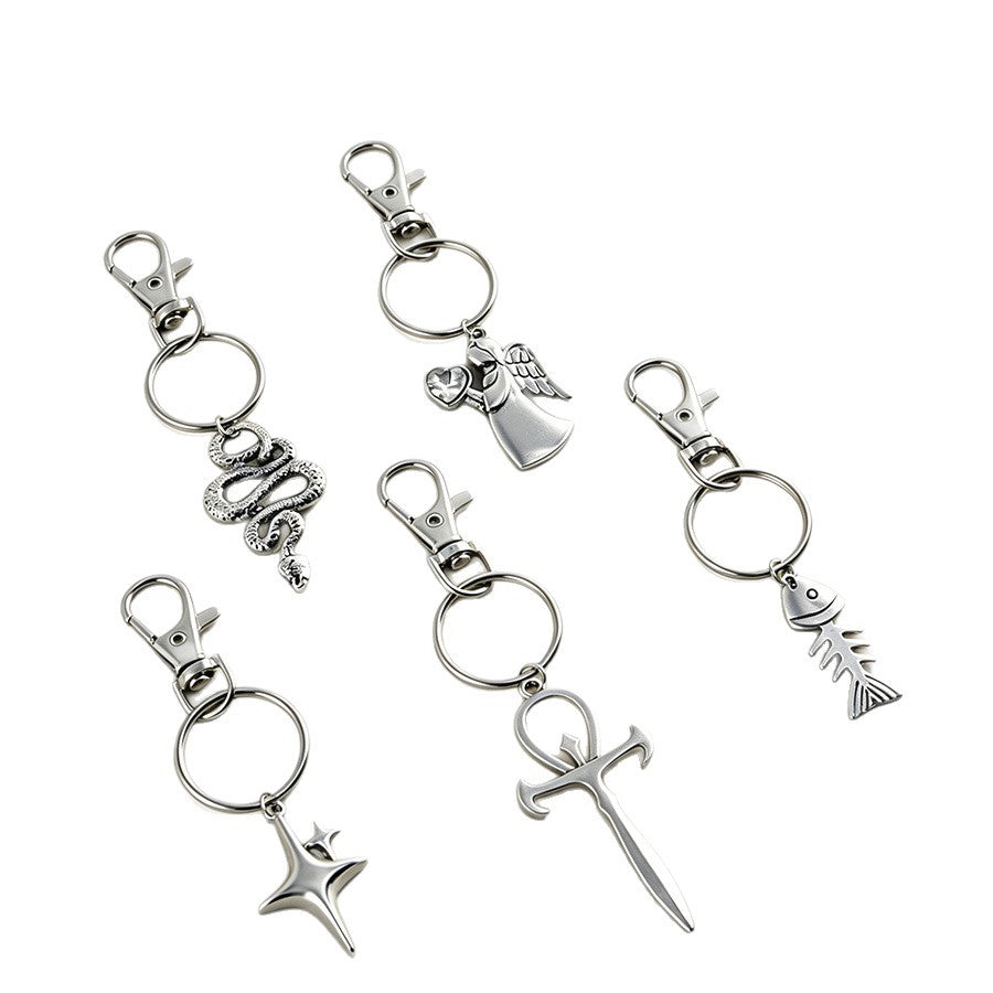 Wholesale Zinc Alloy Retro Keychain Pendant Fishbone Star Design Creative Key Ring Gift For