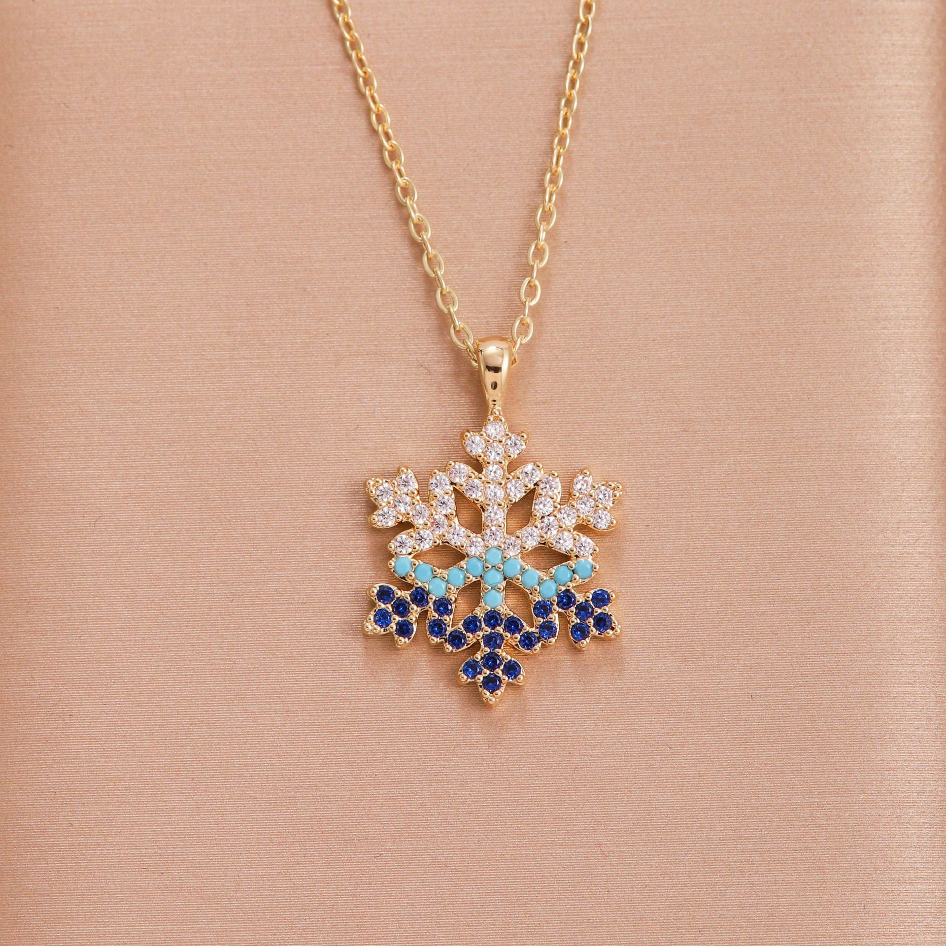 Wholesale Snowflake Zircon Necklace Full Diamond Snowflake Necklace