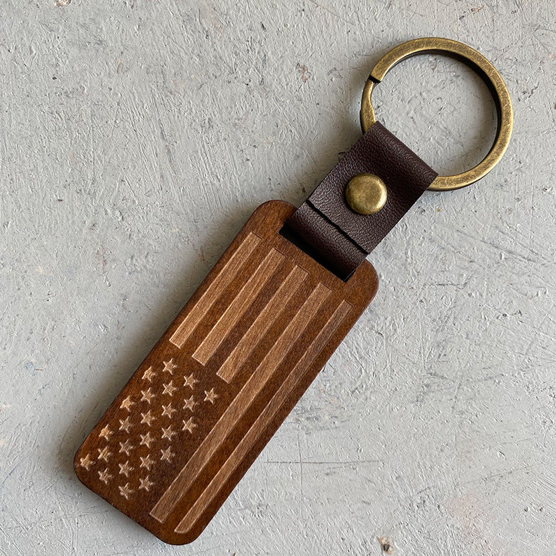 Wholesale MOM Mother's Day Gift DAD American Flag Vintage Wood Leather Keychain ACC-KC-HY015