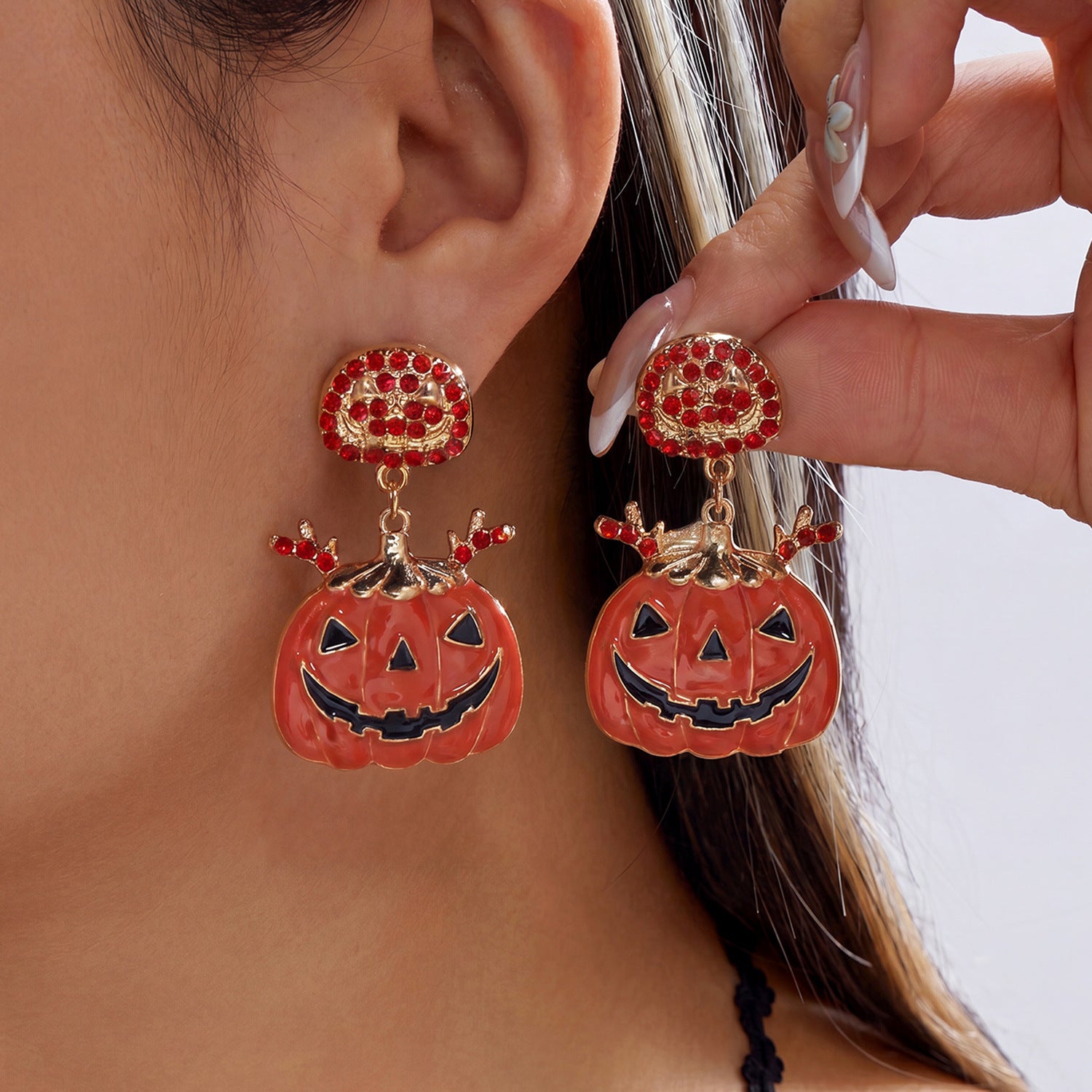 Wholesale  Skull Pumpkin Drip Rhinestone Earrings Alloy Fashion Jewelry for Party