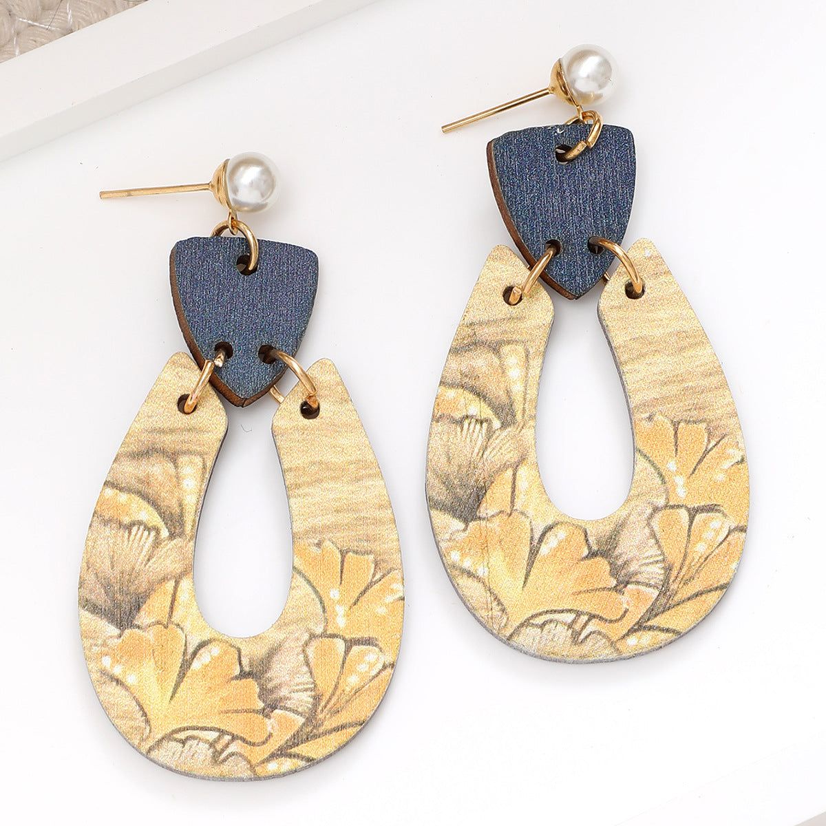 Wholesale  Bohemian Style Retro High-grade Exaggerated Wooden Earrings