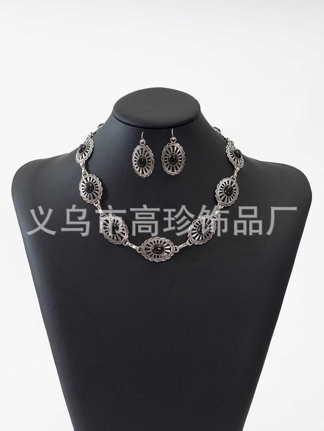 dxx-img:c1f446b25f9a3523fdf21f0bb50ee365,ACC-JS-5383516274141-M1