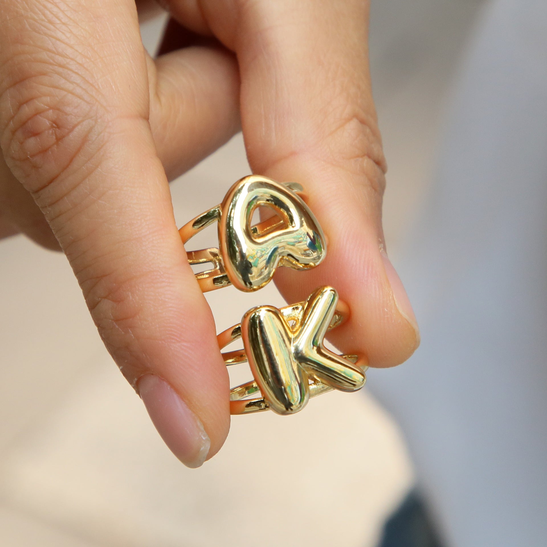 Wholesale  26 A-Z English Letter Open Luxury Women's Rings