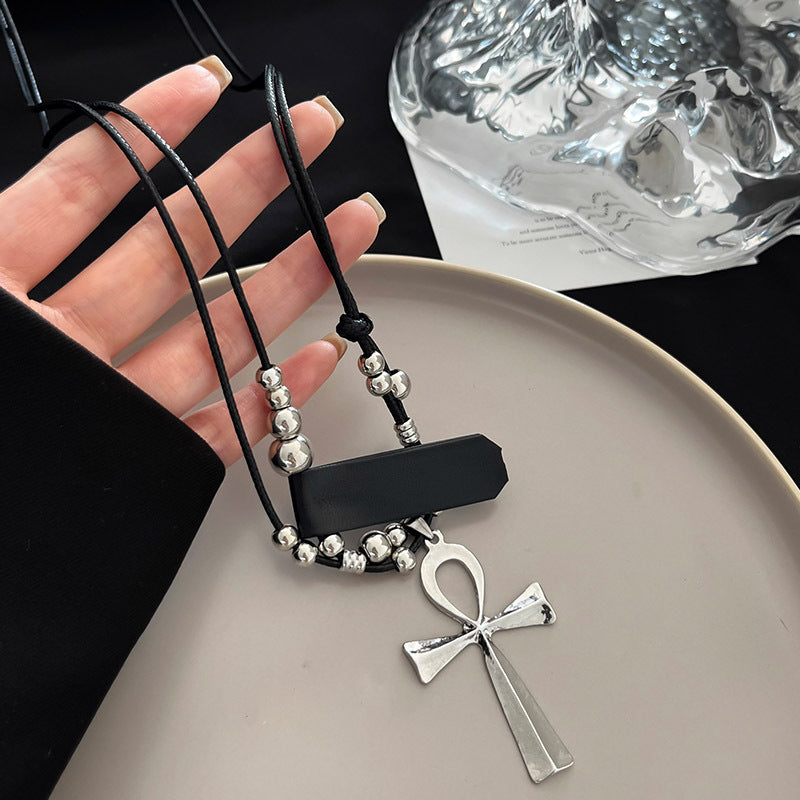Wholesale Black Wooden Cross Pendant Necklace Edgy Subculture Layering Collarbone Chain Handmade Everyday Jewelry Accessory