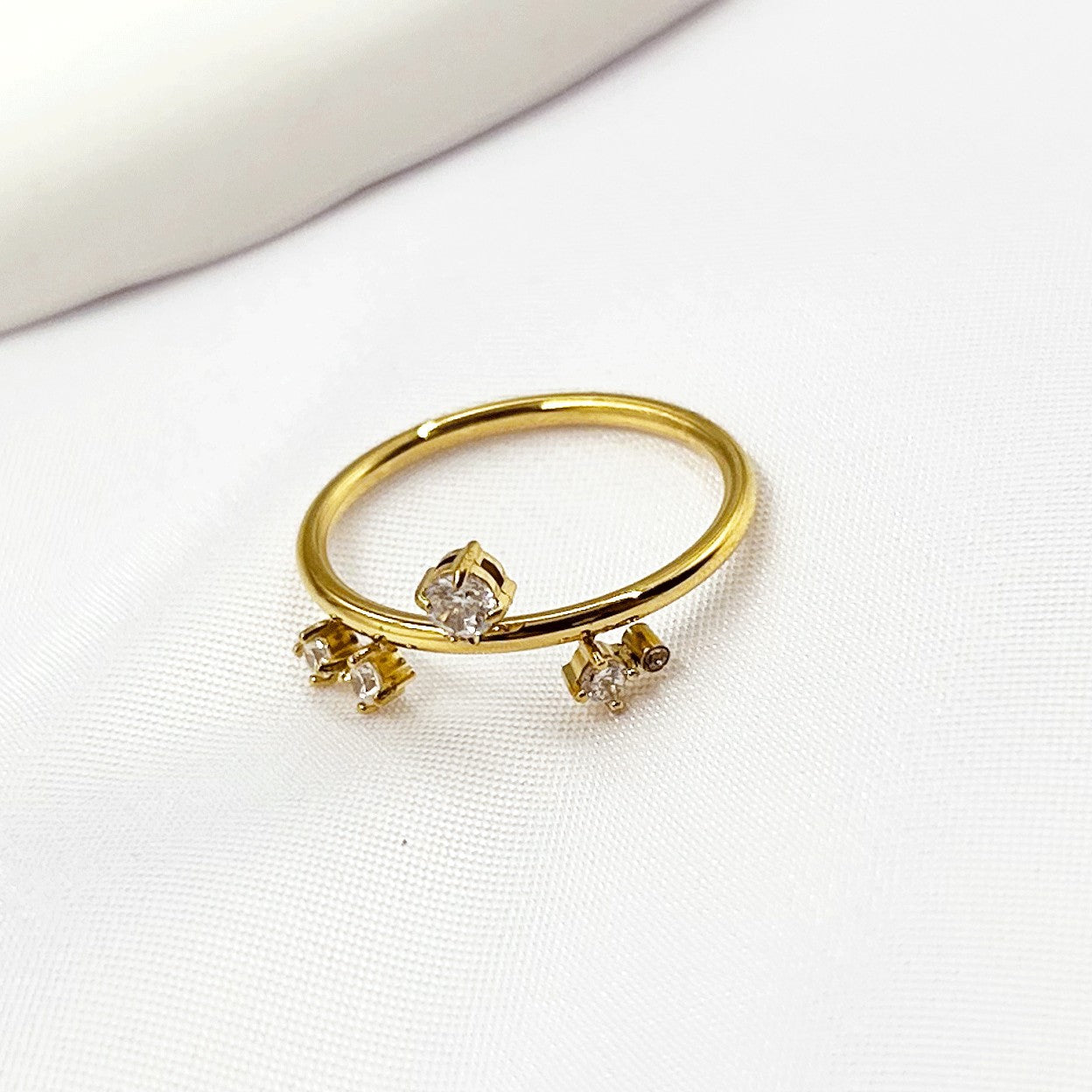 Wholesale Thin  small diamonds titanium steel Ring