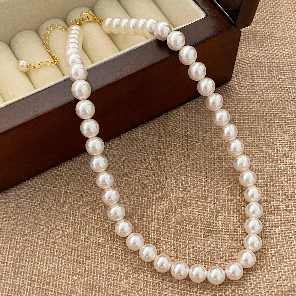 Wholesale  pearl necklace jewelry  light luxury light luxury niche design necklace