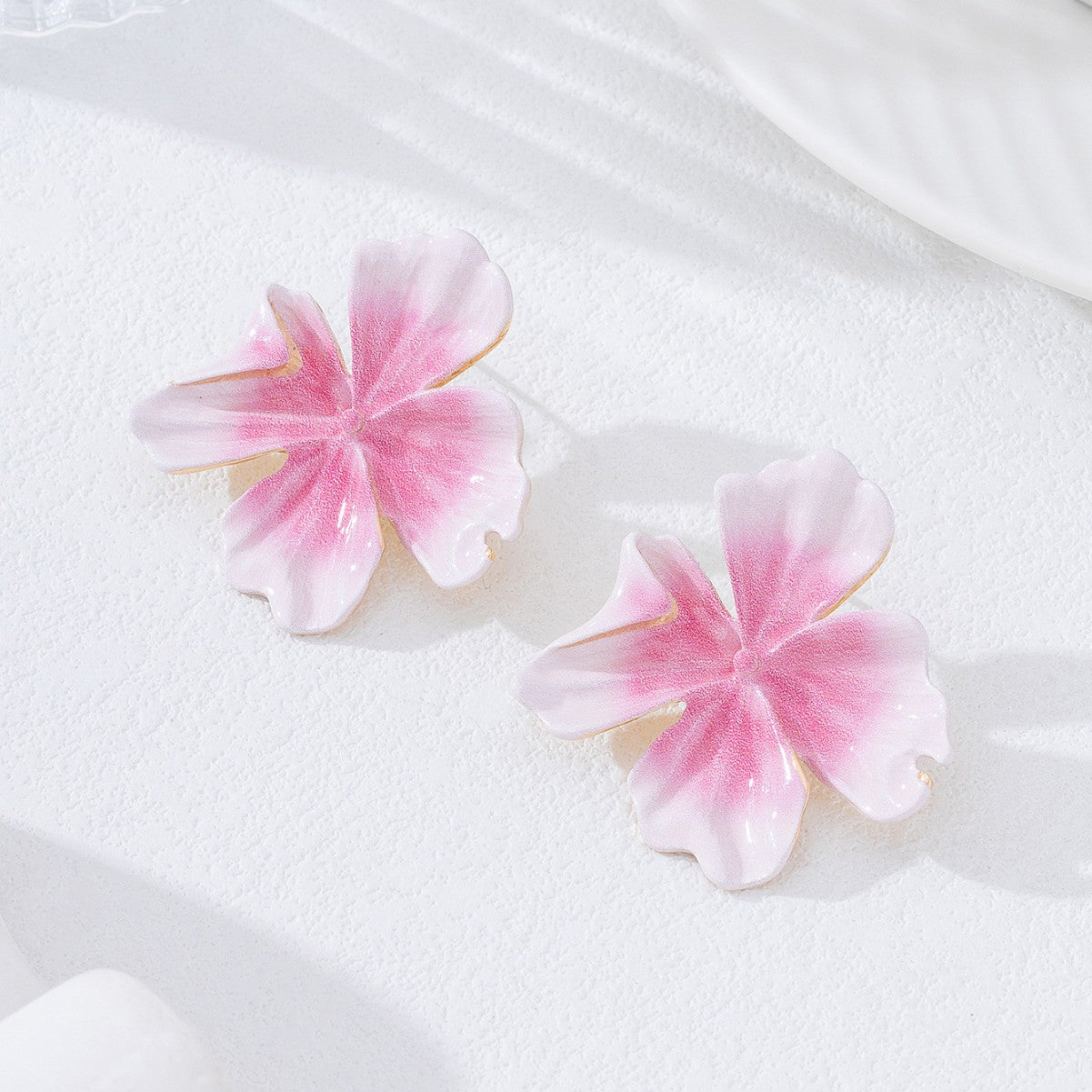 Wholesale Elegant Pink Gradient Flower Earrings for Women - Stylish Party Wear &  Gift