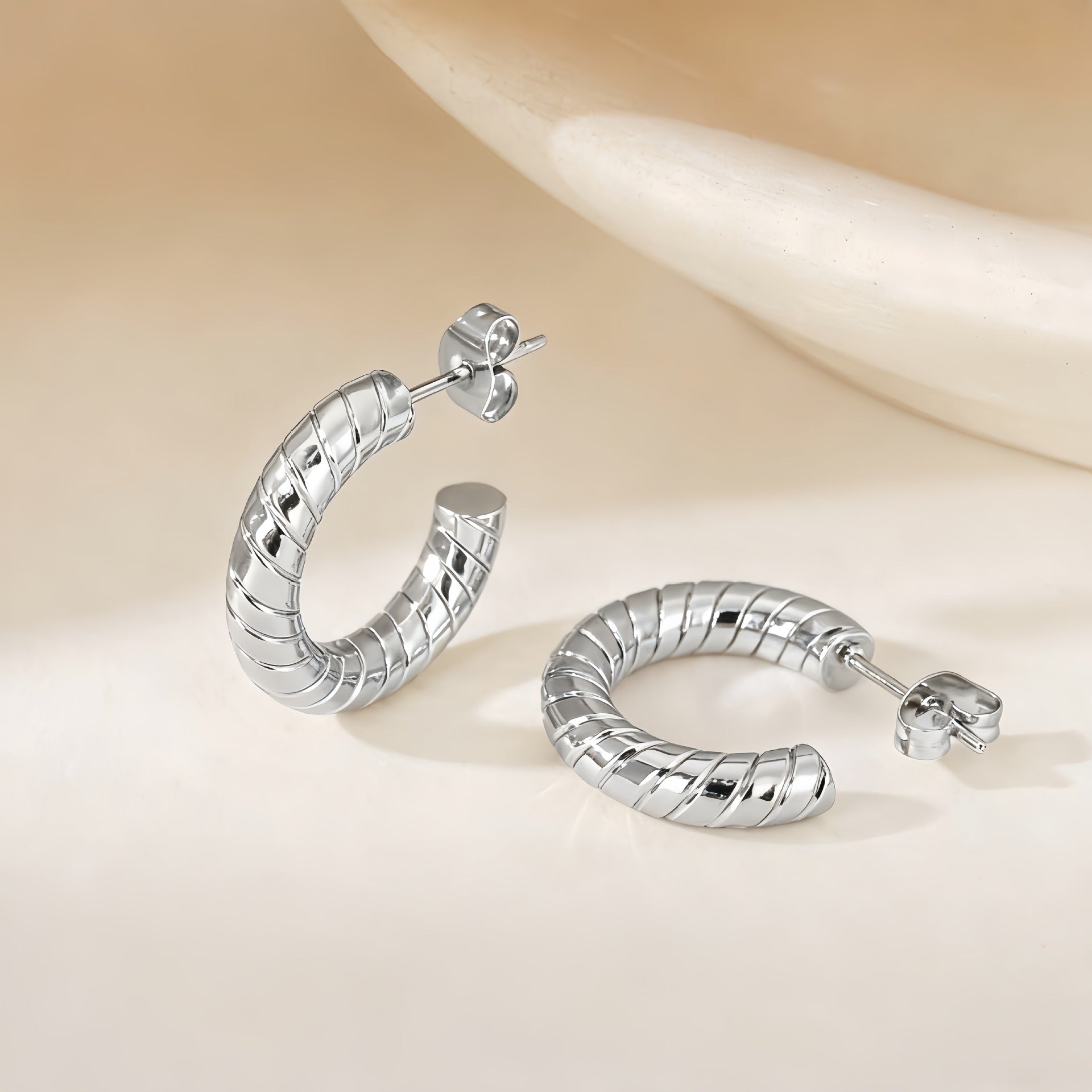 Wholesale Stainless Steel Earrings — Fade-Resistant Round Stylish and Versatile