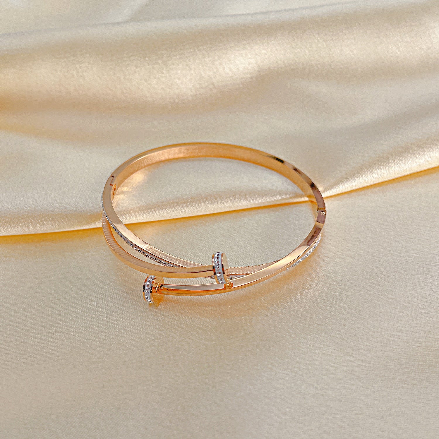 Wholesale  light luxury niche design sense simple personality cross zircon stainless steel bracelet