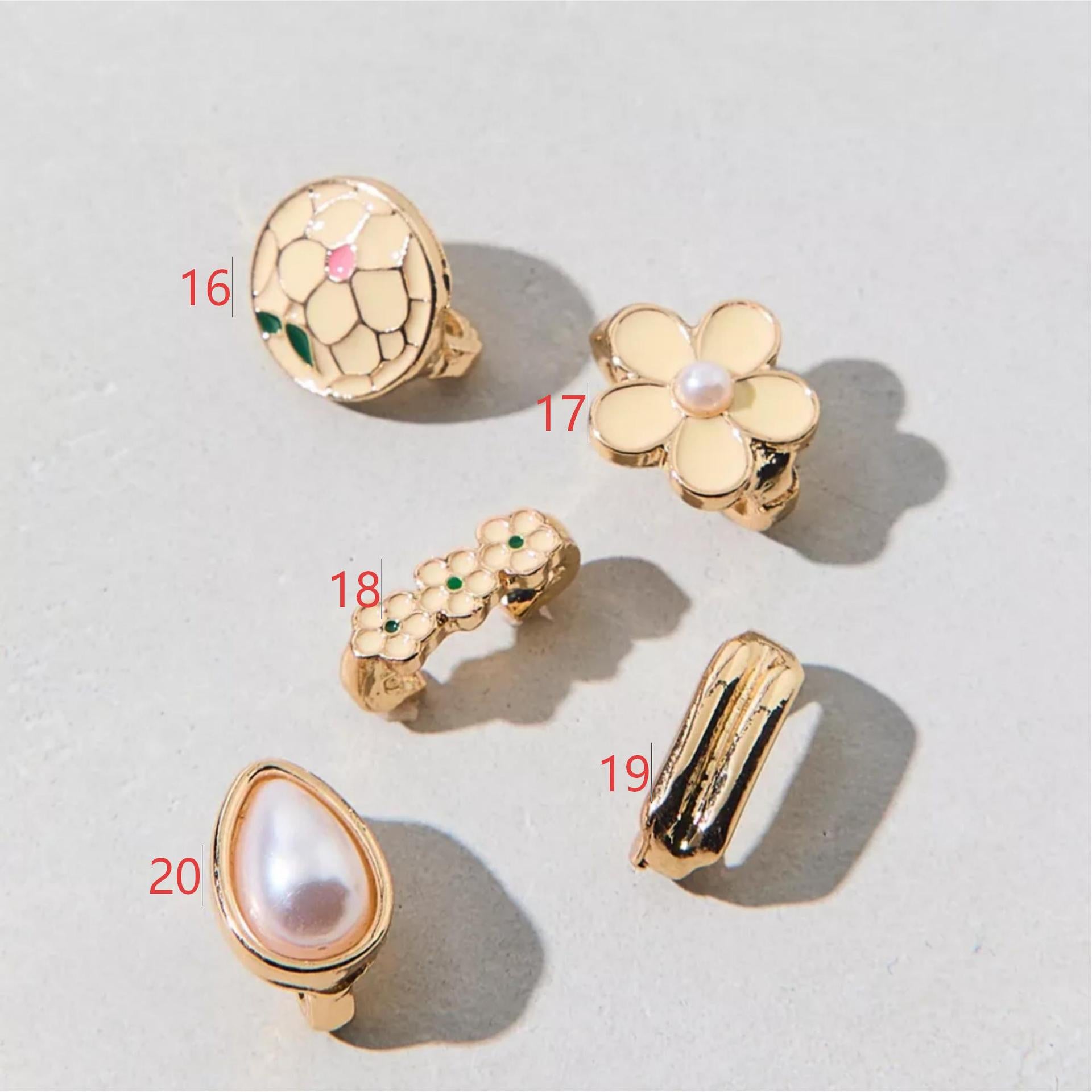 Wholesale Electroplated Copper Flip Flop Charm Blue Flower Pearl Enamel Versatile Decorative Accent For Everyday Wear