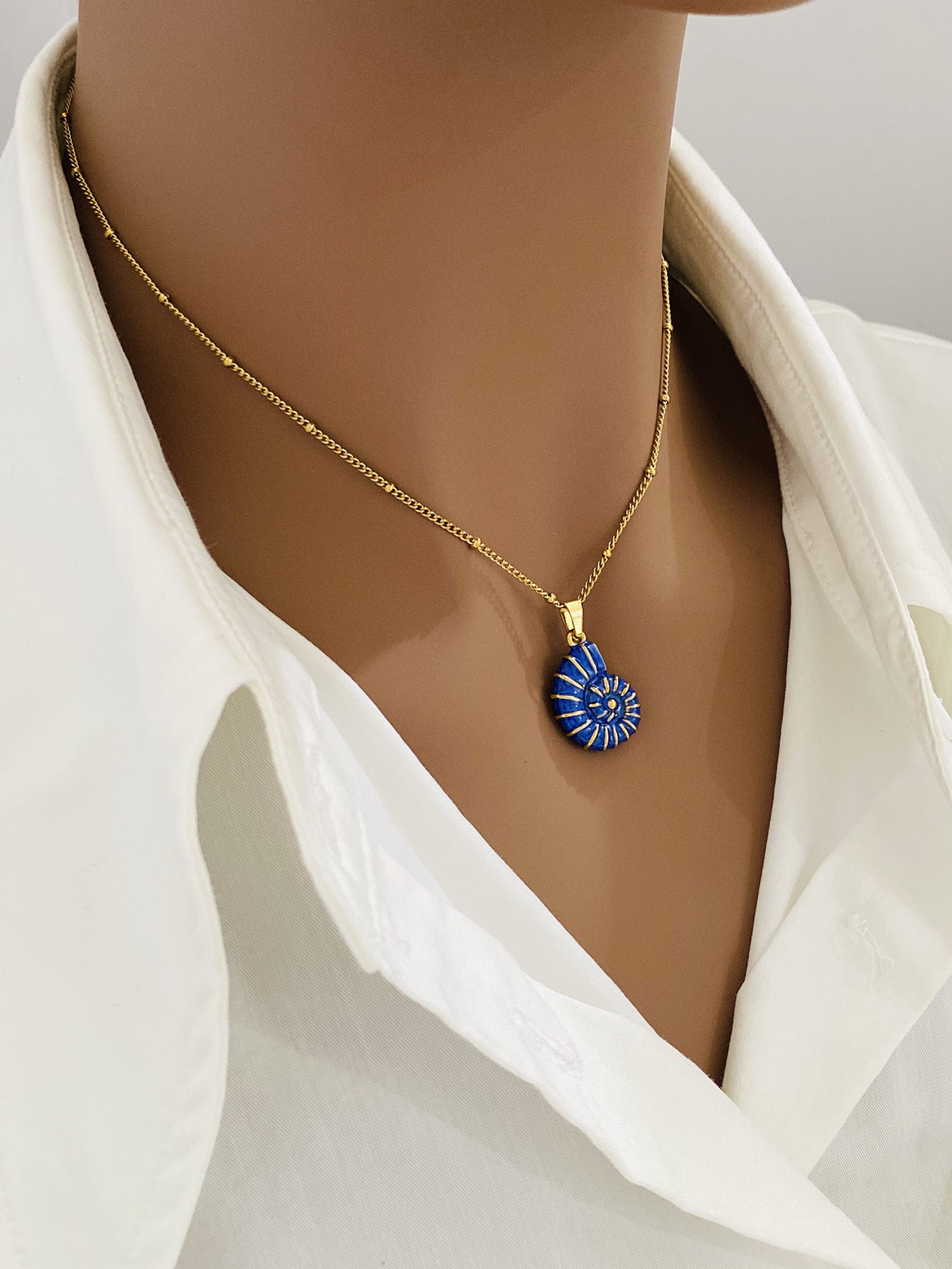 Wholesale Titanium Steel Ocean Series  Oil-Dripping Conch Pendant Necklace