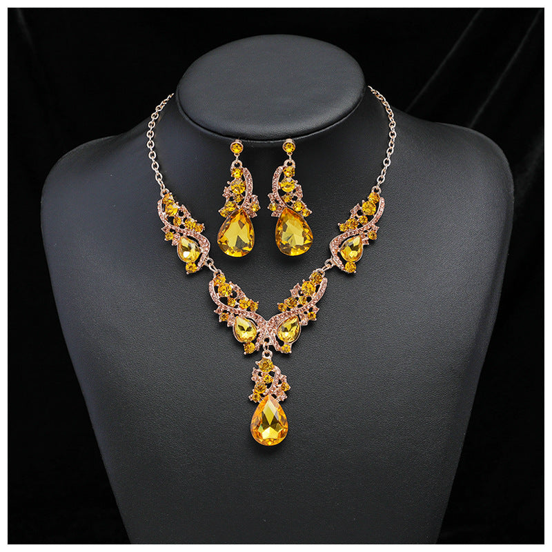 Wholesale luxury exaggerated necklace earrings set