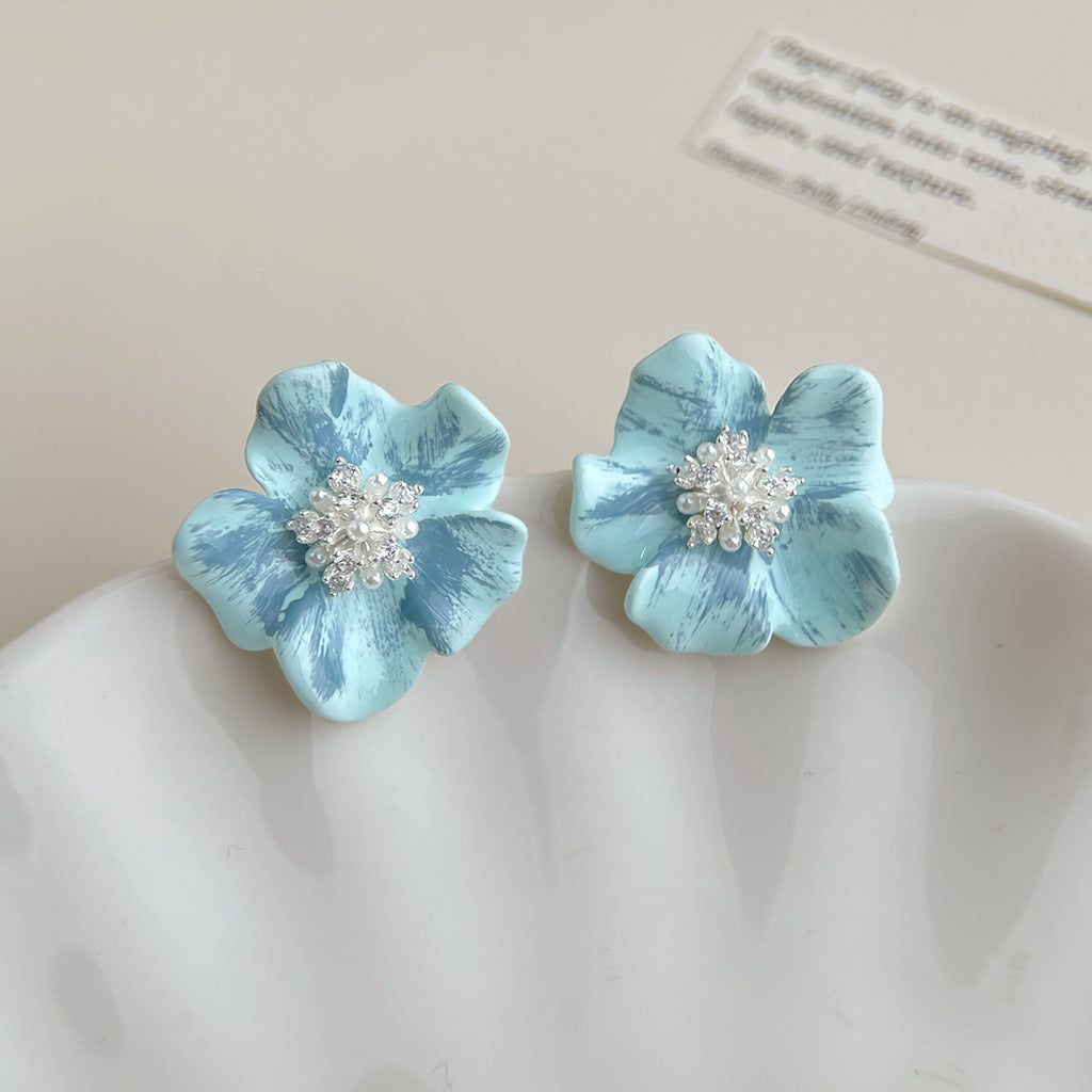 Wholesale Copper Blue Enamel Drip-Glazed Flower Earrings,  Fresh Floral Pearl Studs,  Fashion Accessory