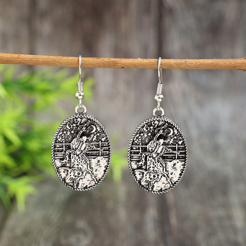 Wholesale Bohemian Cowboy Vintage Oval Embossed Distressed Earrings - Alloy Jewelry Accessory for Women