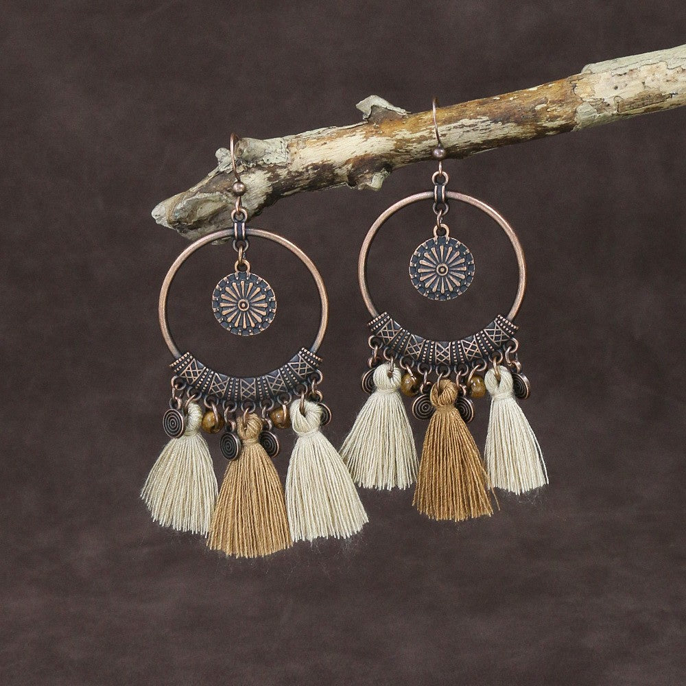 Wholesale Bohemian Wooden Earrings Tassel Bell Pendant Triangle Design Fashion Jewelry Accessory