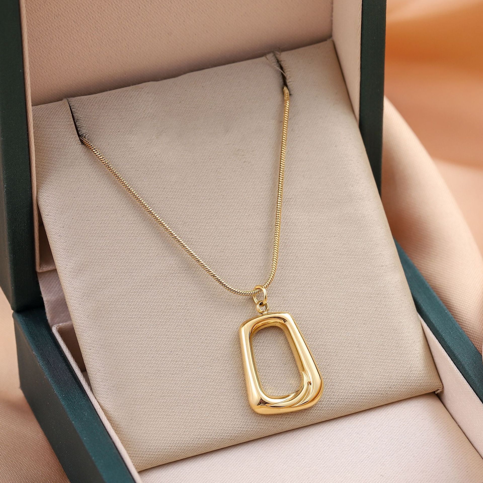 Wholesale Light Luxury Titanium Steel Geometric Square Necklace