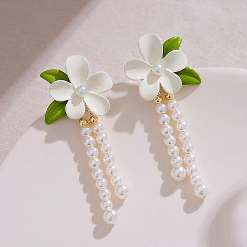 Wholesale Versatile Summer Fresh Green Floral Stud Earrings