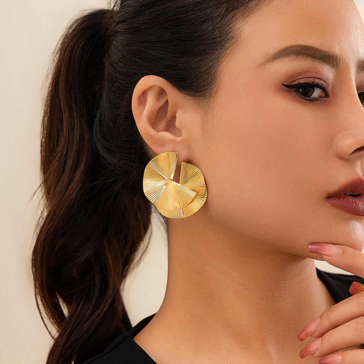 Wholesale Metal Glossy Water Drop Beanie Geometric Love Pleated Earrings Heart Earrings ACC-ES-DN001