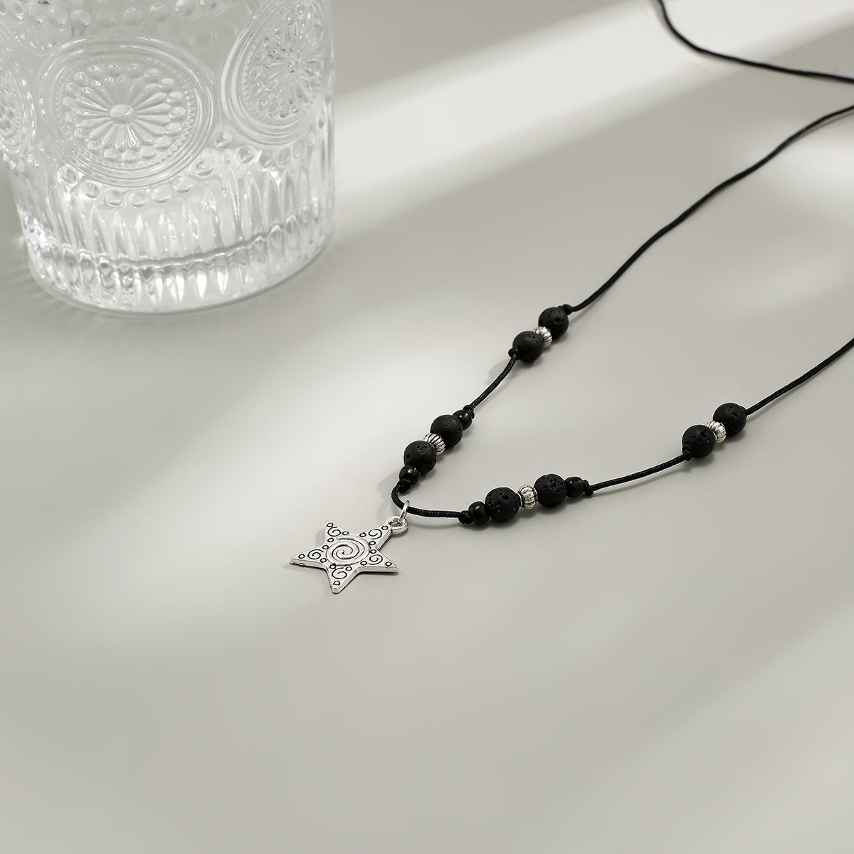 Wholesale Trendy Men' s Volcanic Rock Star Pendant Necklace Alloy Black Hip Hop Fashion Jewelry Accessory