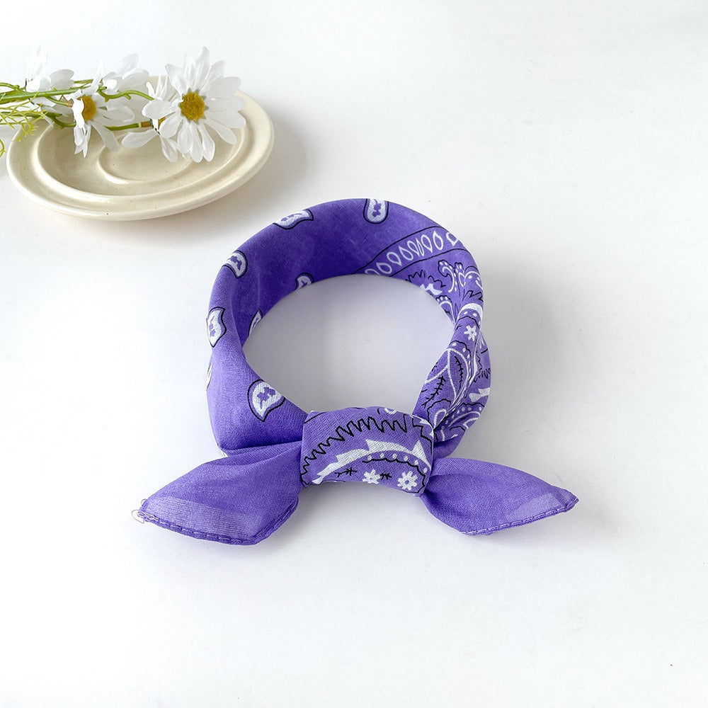 Wholesale cashew flower square silk scarf