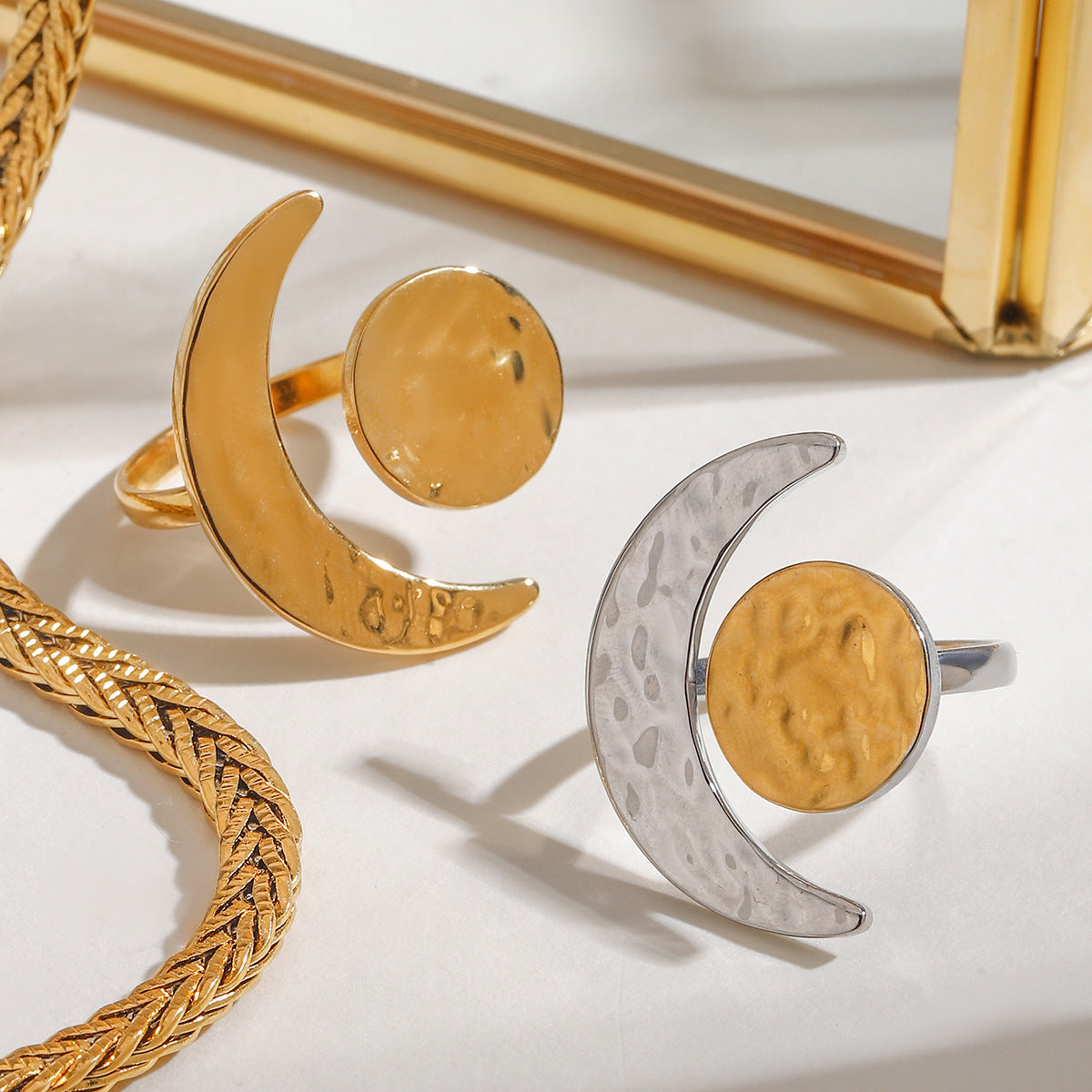 Wholesale  18K Gold Stainless Steel Hammered Moon and Sun Adjustable Open Ring