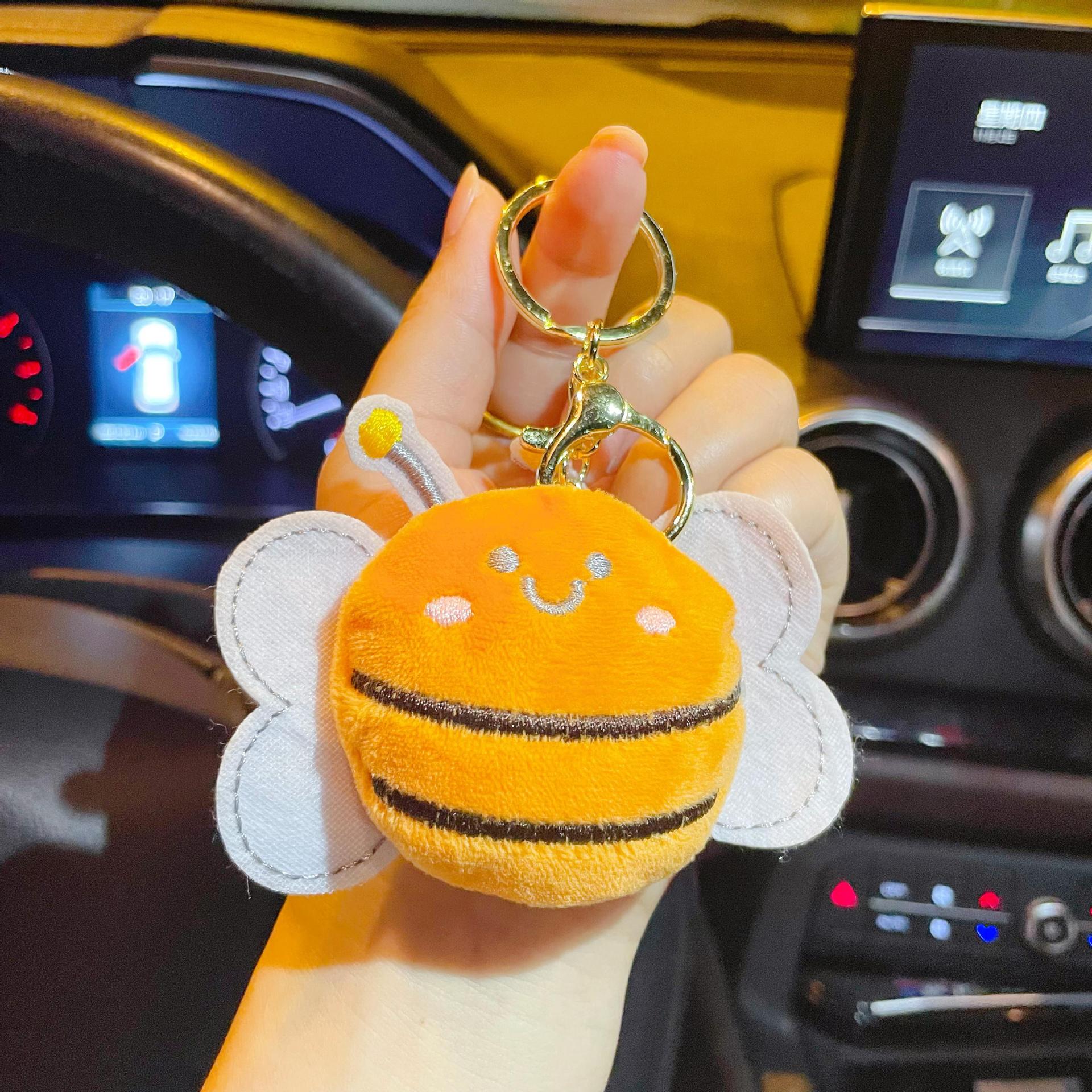 Wholesale Cute Plush Bee Keychain,  Yellow Plush Charm for Student Backpack,  Gift for Birthday