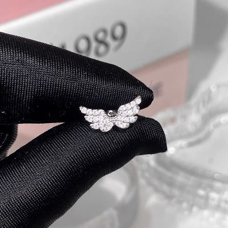 Wholesale full diamond flash wing ear bone studs titanium steel screw earrings