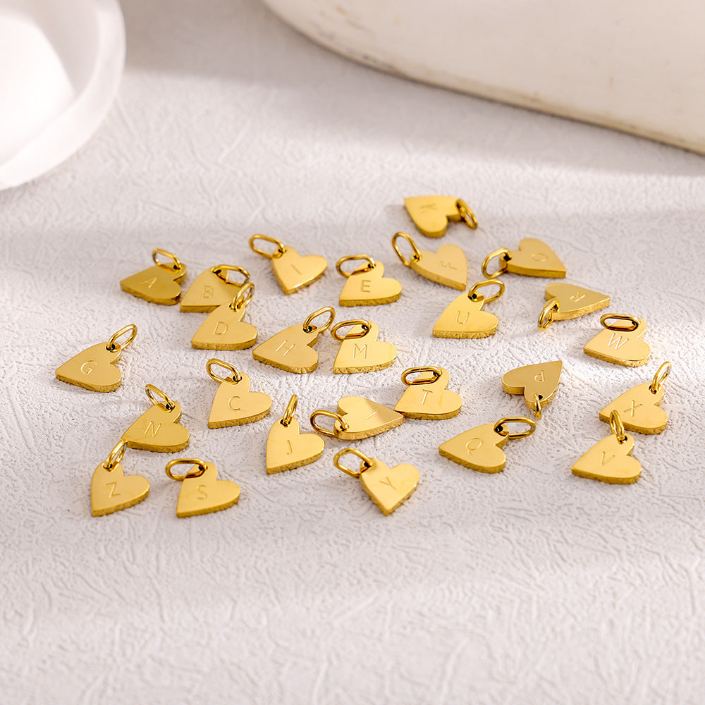 Wholesale Glossy 14k gold heart 26 letter DIY pendant
