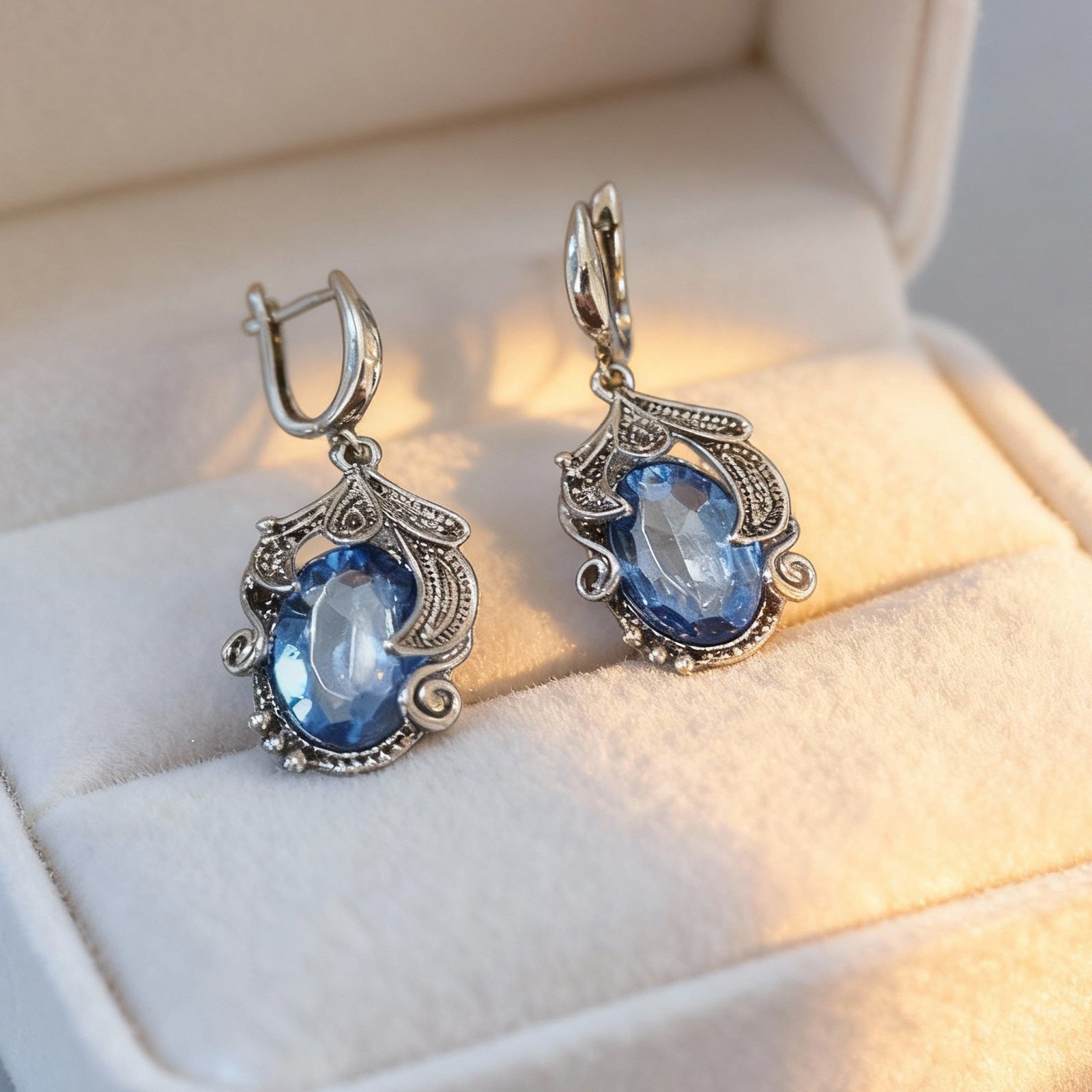 Wholesale Vintage French Blue Gem Drop Earrings with Pearl Alloy Electroplated Jewelry Accessory for Women Boutique Resale