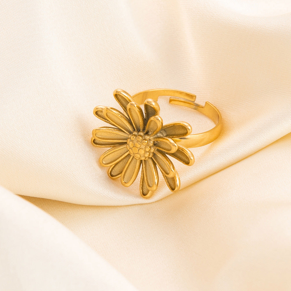 Wholesale Daisy Ring Stainless Steel Plated 18K Gold Light Luxury Rings ACC-RS-LLT008