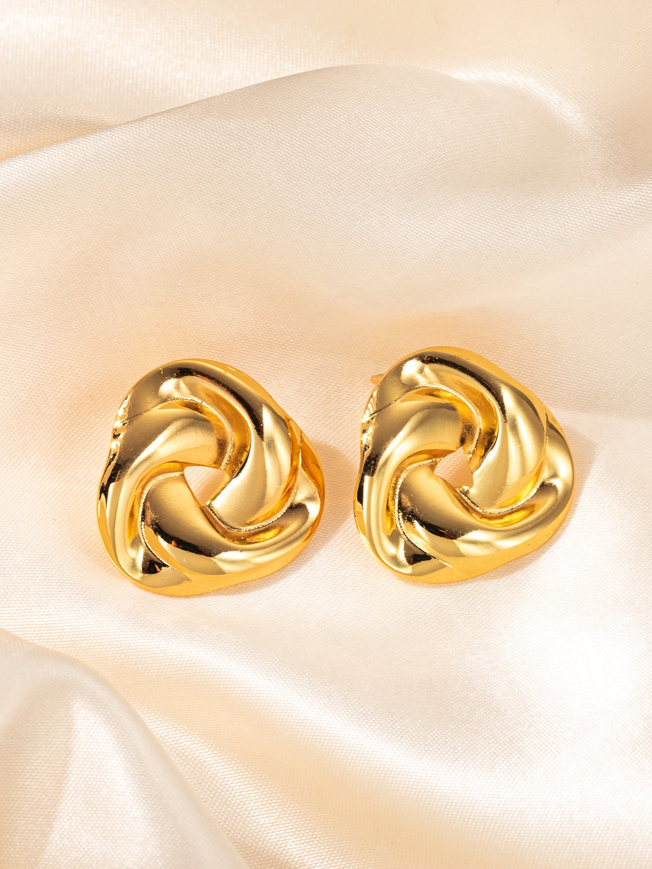 Wholesale Vintage Titanium Steel Wrinkle Texture Earrings