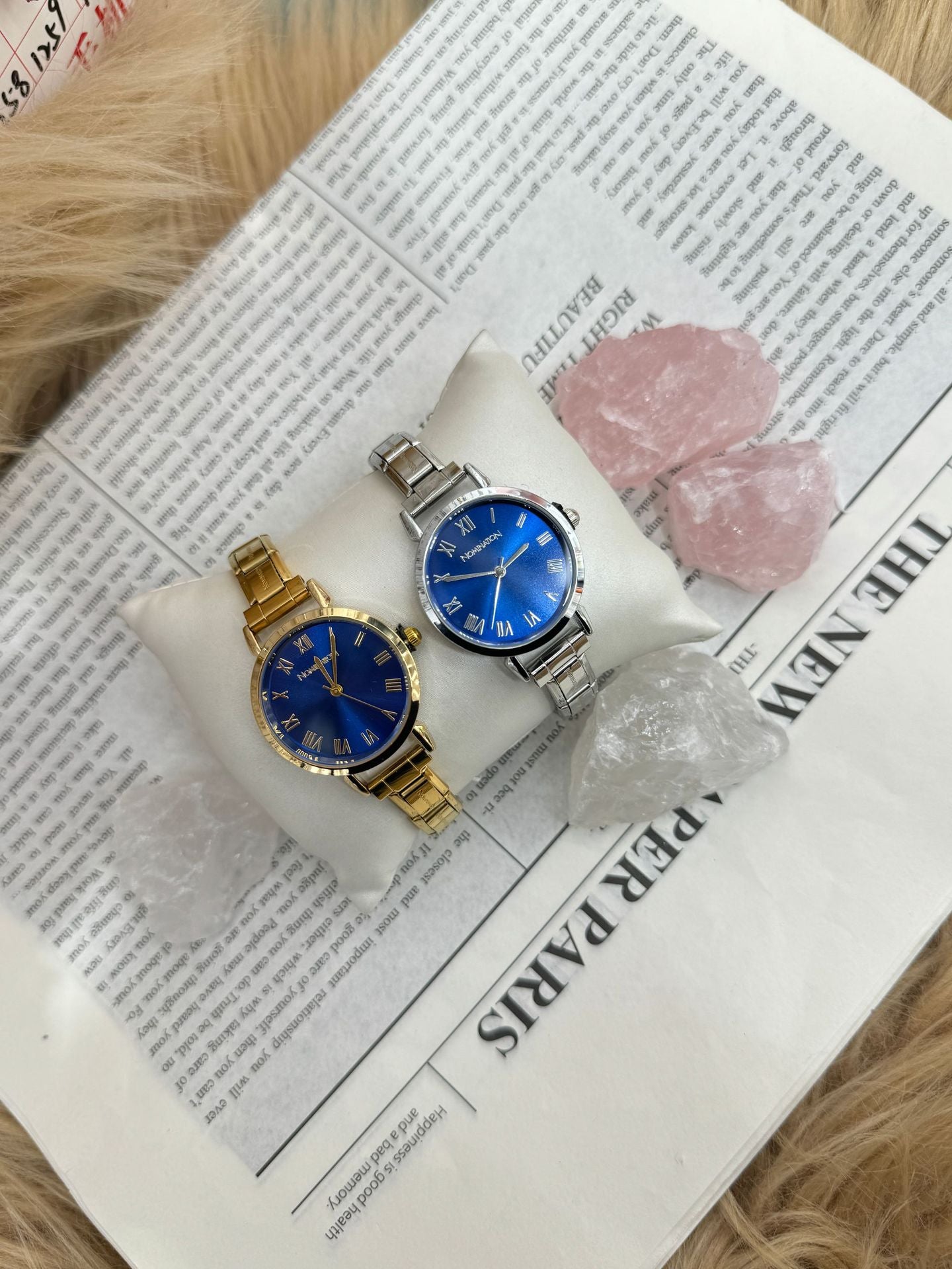 Wholesale Round Stainless Steel Quartz Watch with Rhinestones